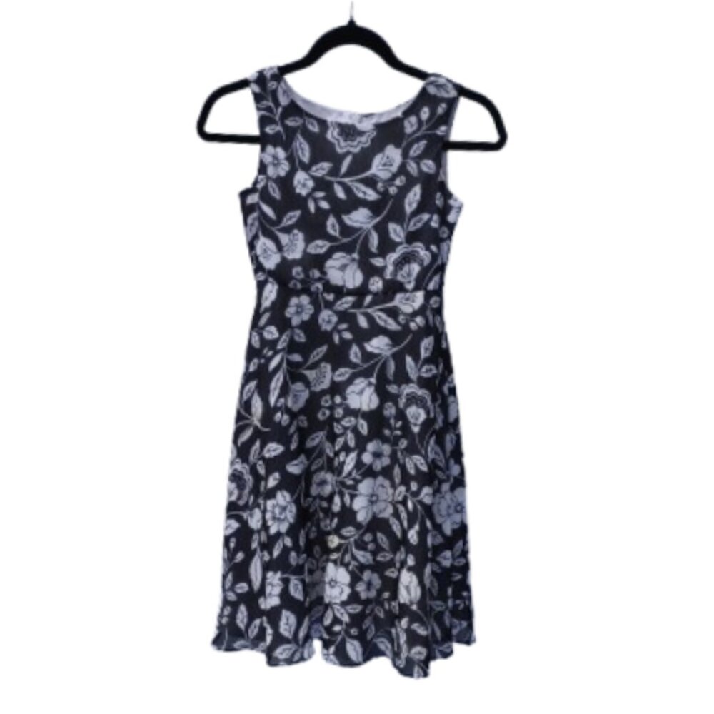 Perfectly Dressed Black with White Floral Dress Crinoline Kid's Size 8 (Medium)